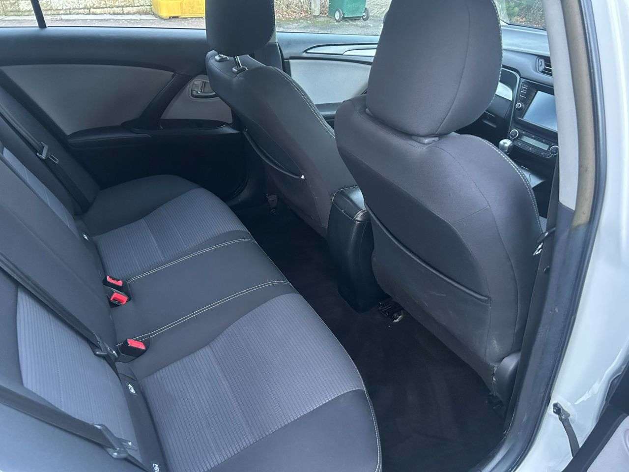 2016 TOYOTA AVENSIS 2016 TOYOTA AVENSIS