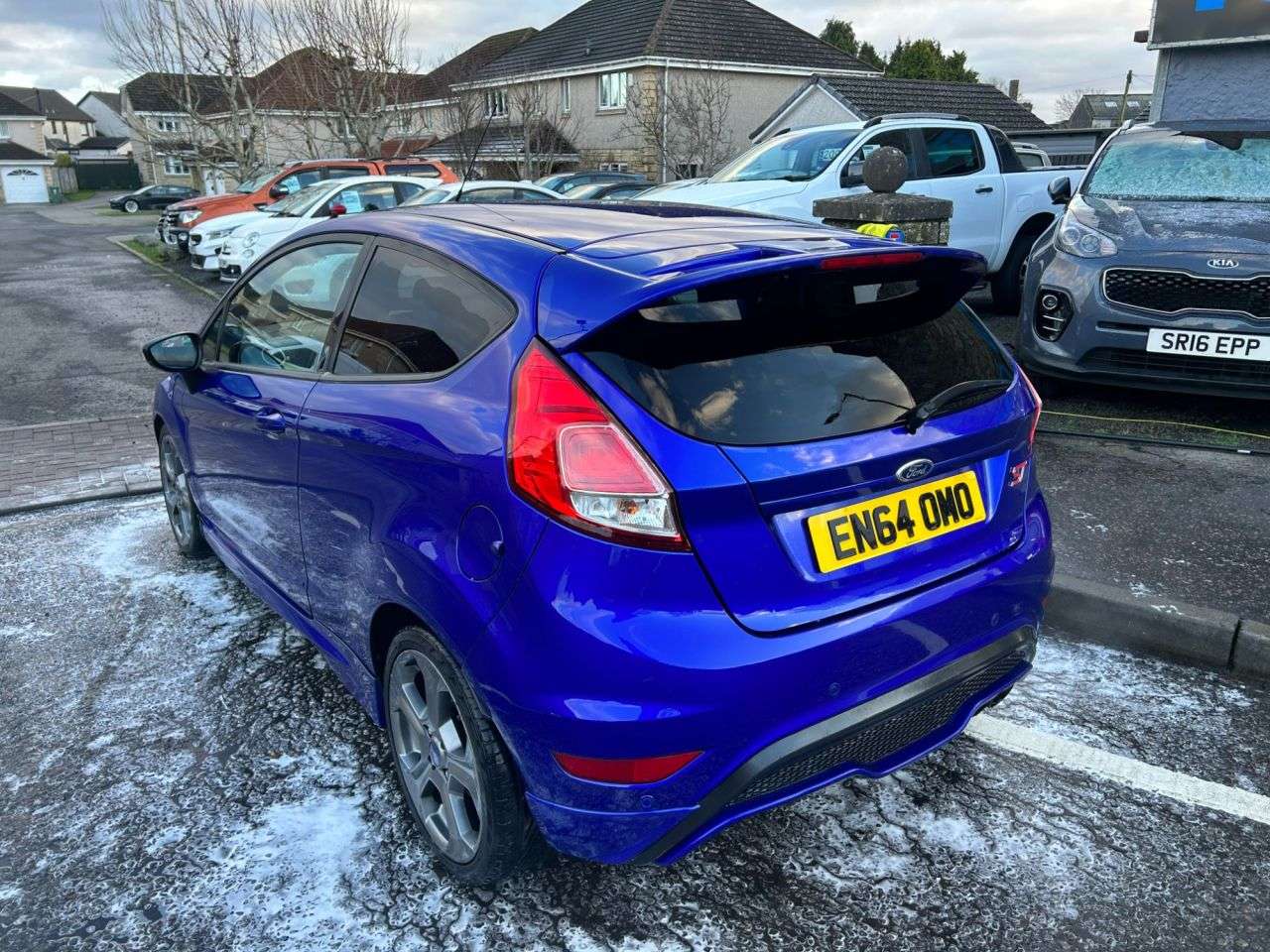 A 2015 FORD FIESTA 1.6T EcoBoost ST-3 Hatchback 3dr Petrol Manual Euro 5 (s/s) (182 ps) A 2015 FORD FIESTA 1.6T EcoBoost ST-3 Hatchback 3dr Petrol Manual Euro 5 (s/s) (182 ps)