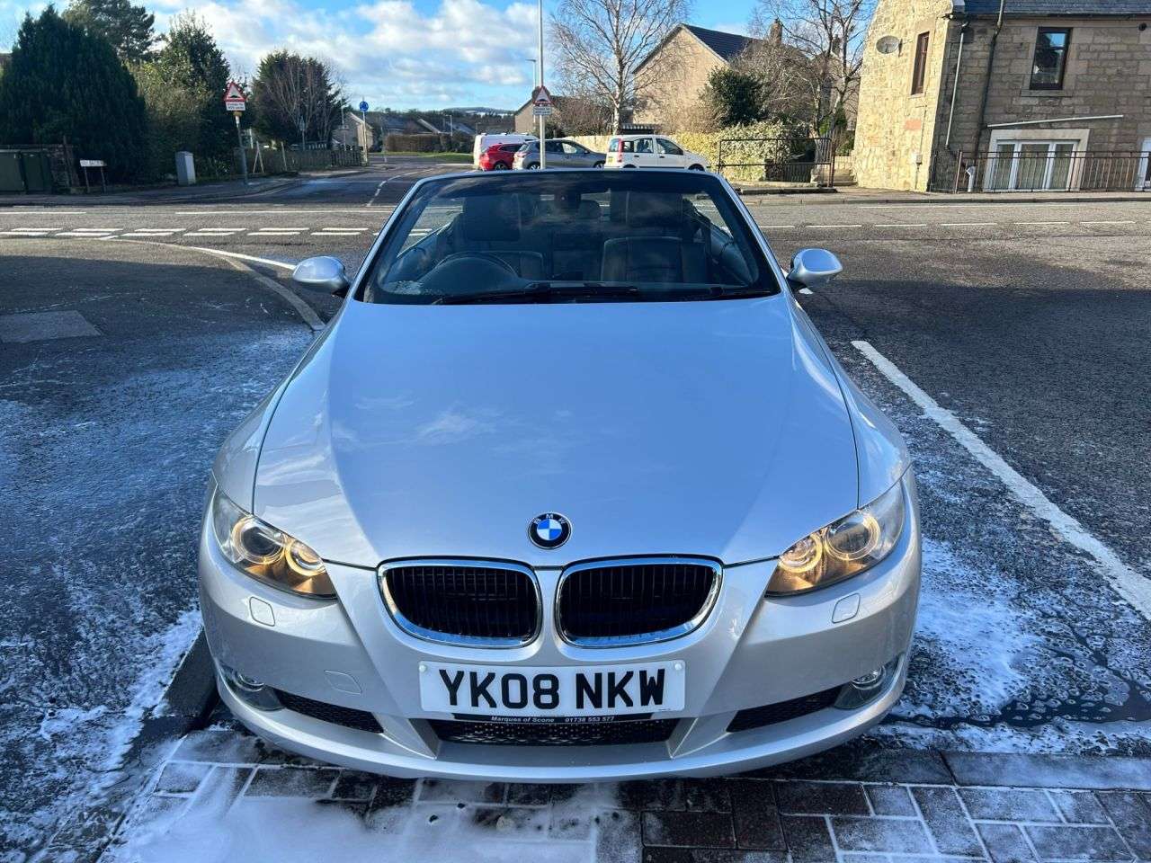 A 2008 BMW 3 SERIES 2.0 320i SE Convertible 2dr Petrol Manual Euro 4 (170 ps) A 2008 BMW 3 SERIES 2.0 320i SE Convertible 2dr Petrol Manual Euro 4 (170 ps)