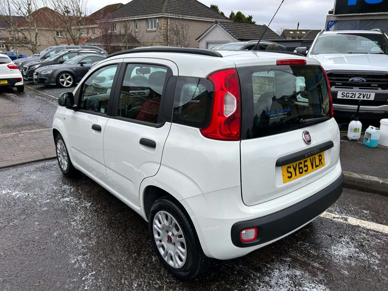 A 2015 FIAT PANDA 1.2 Easy Hatchback 5dr Petrol Manual Euro 6 (69 bhp) A 2015 FIAT PANDA 1.2 Easy Hatchback 5dr Petrol Manual Euro 6 (69 bhp)