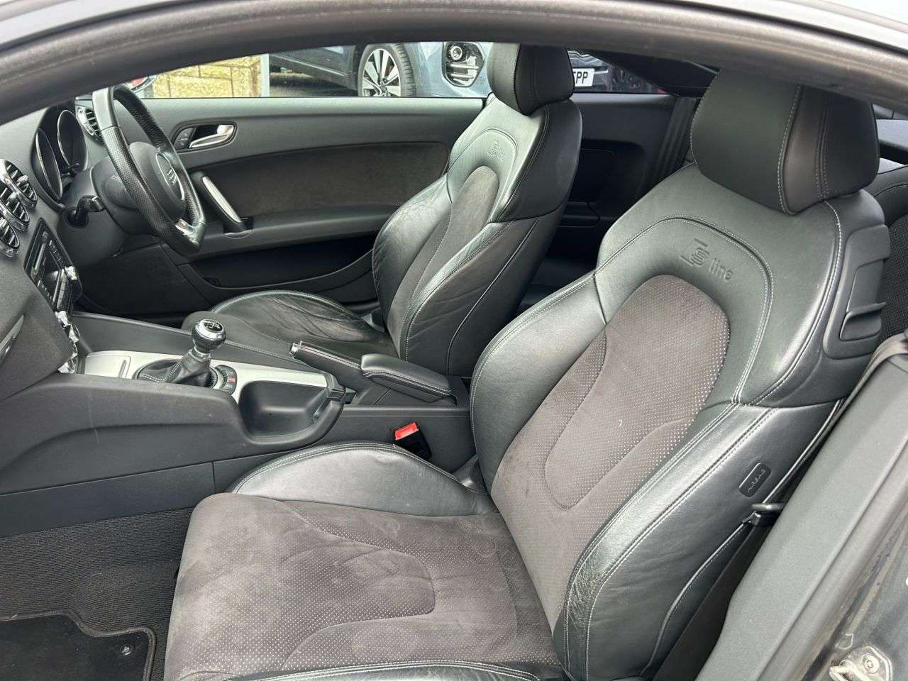 2010 AUDI TT 2010 AUDI TT