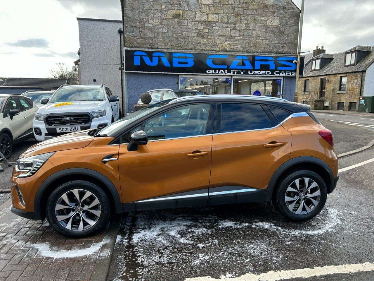 A 2020 RENAULT CAPTUR 1.3 TCe S Edition SUV 5dr Petrol Manual Euro 6 (s/s) (130 ps) A 2020 RENAULT CAPTUR 1.3 TCe S Edition SUV 5dr Petrol Manual Euro 6 (s/s) (130 ps)