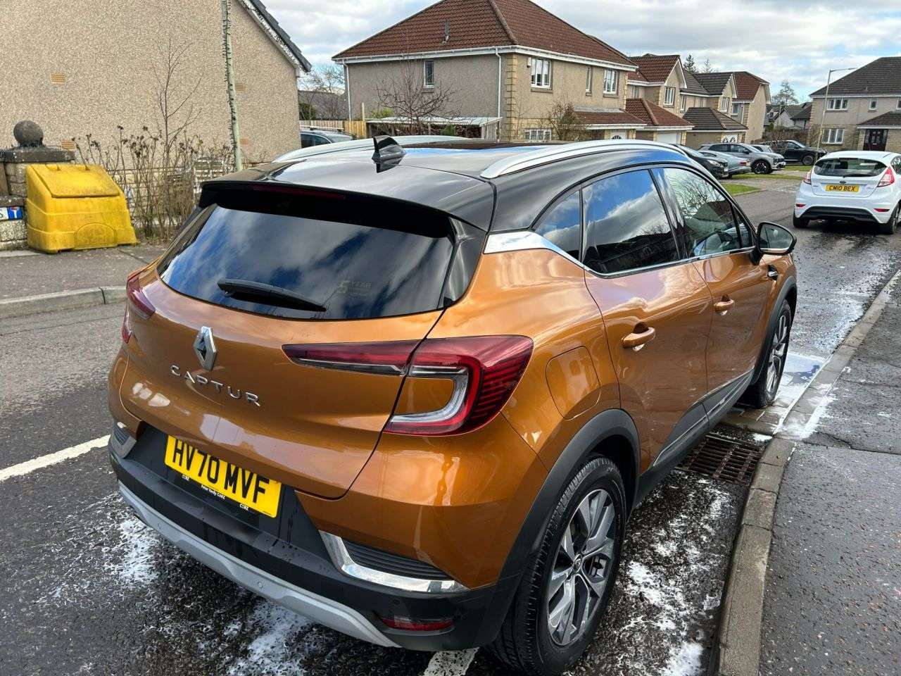 A 2020 RENAULT CAPTUR 1.3 TCe S Edition SUV 5dr Petrol Manual Euro 6 (s/s) (130 ps) A 2020 RENAULT CAPTUR 1.3 TCe S Edition SUV 5dr Petrol Manual Euro 6 (s/s) (130 ps)