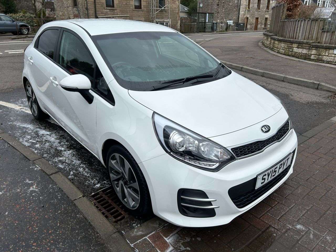 2015 KIA RIO 2015 KIA RIO