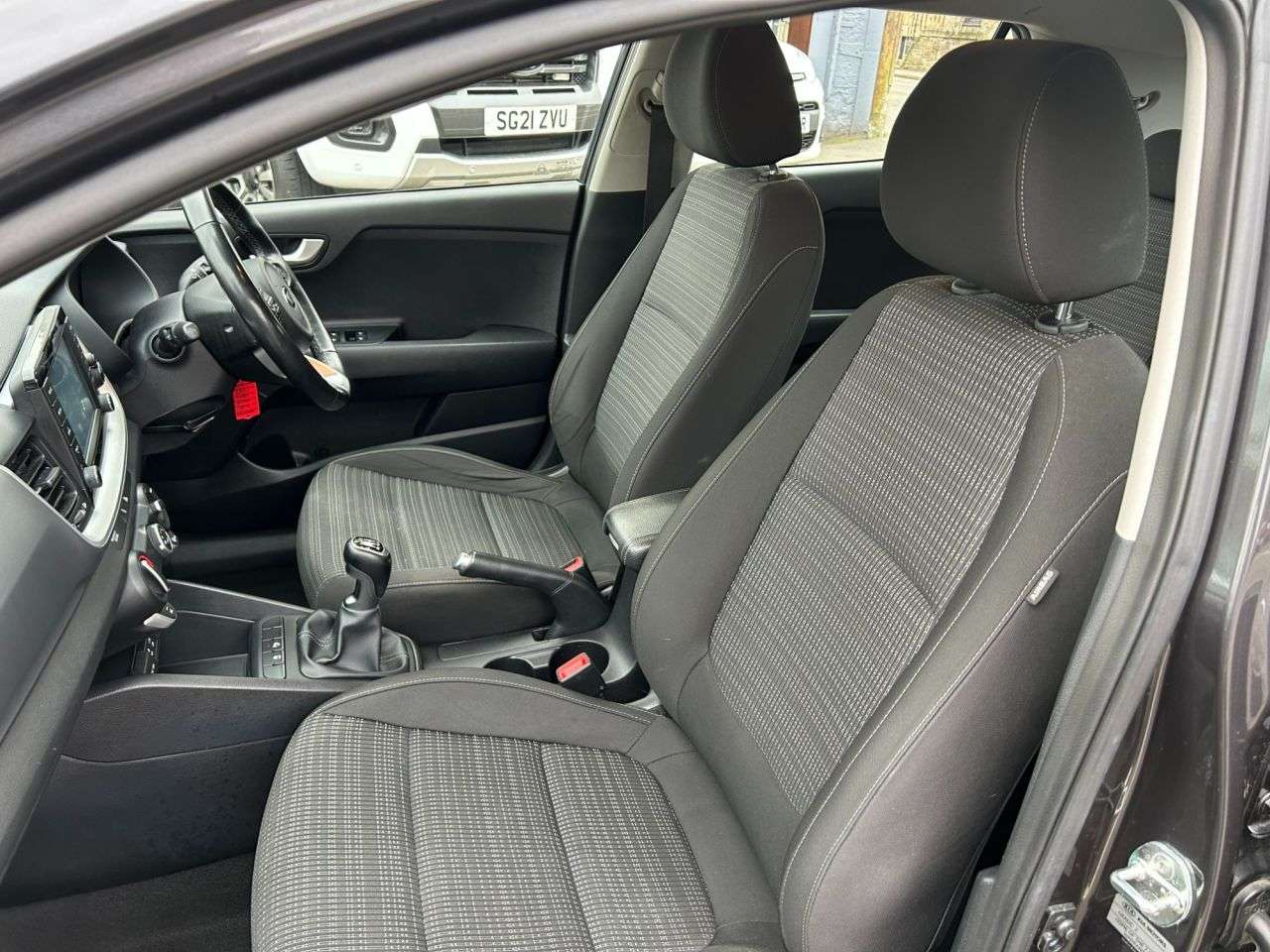 2019 KIA STONIC 2019 KIA STONIC