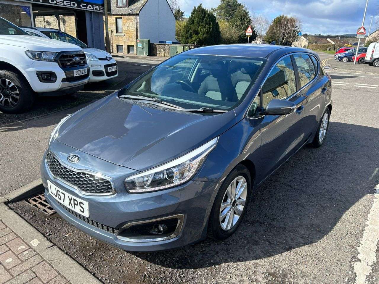 A 2017 KIA CEED 1.6 CRDi 2 Hatchback 5dr Diesel Manual Euro 6 (s/s) (134 bhp) A 2017 KIA CEED 1.6 CRDi 2 Hatchback 5dr Diesel Manual Euro 6 (s/s) (134 bhp)