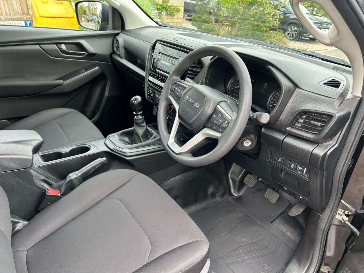 2023 ISUZU D-MAX 2023 ISUZU D-MAX