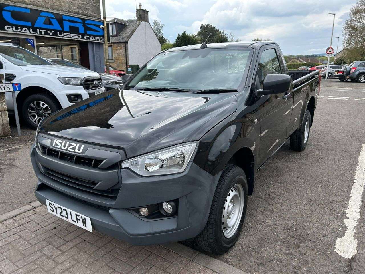 A 2023 ISUZU D-MAX 1.9 TD Utility Pickup 2dr Diesel Manual Euro 6 (s/s) (164 ps) A 2023 ISUZU D-MAX 1.9 TD Utility Pickup 2dr Diesel Manual Euro 6 (s/s) (164 ps)