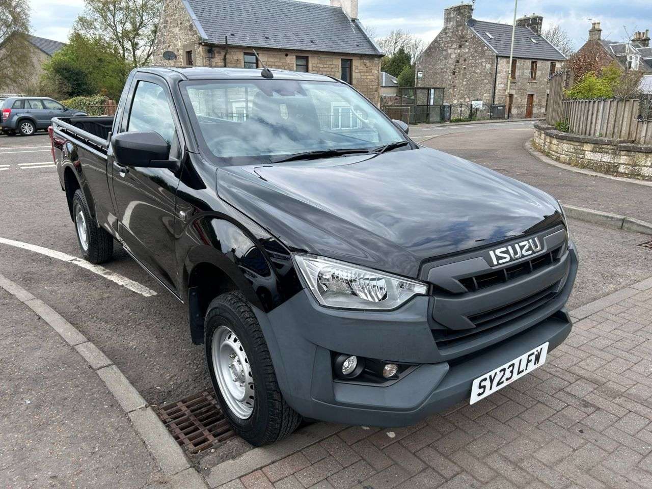 A 2023 ISUZU D-MAX 1.9 TD Utility Pickup 2dr Diesel Manual Euro 6 (s/s) (164 ps) A 2023 ISUZU D-MAX 1.9 TD Utility Pickup 2dr Diesel Manual Euro 6 (s/s) (164 ps)
