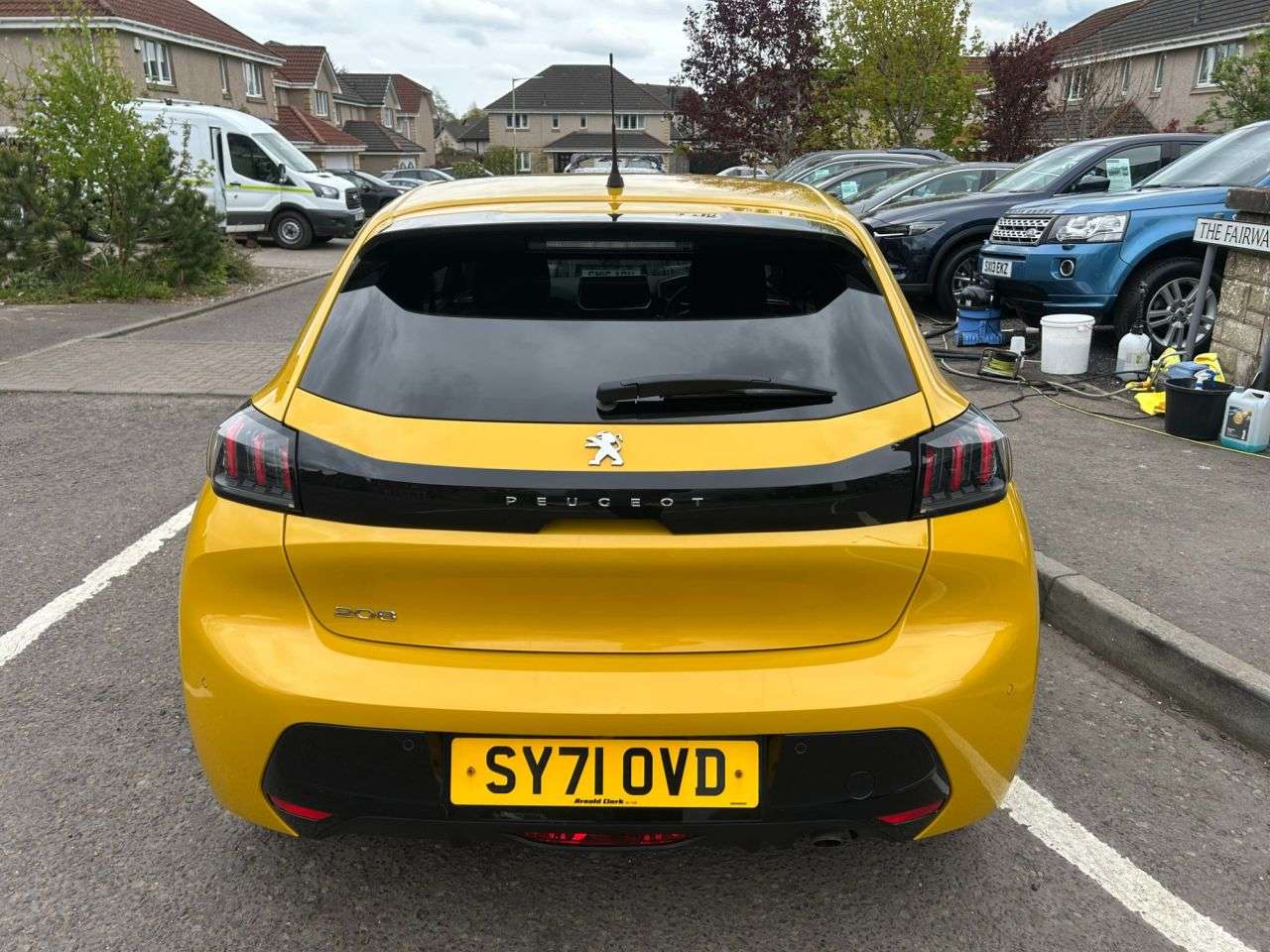 2021 PEUGEOT 208 2021 PEUGEOT 208
