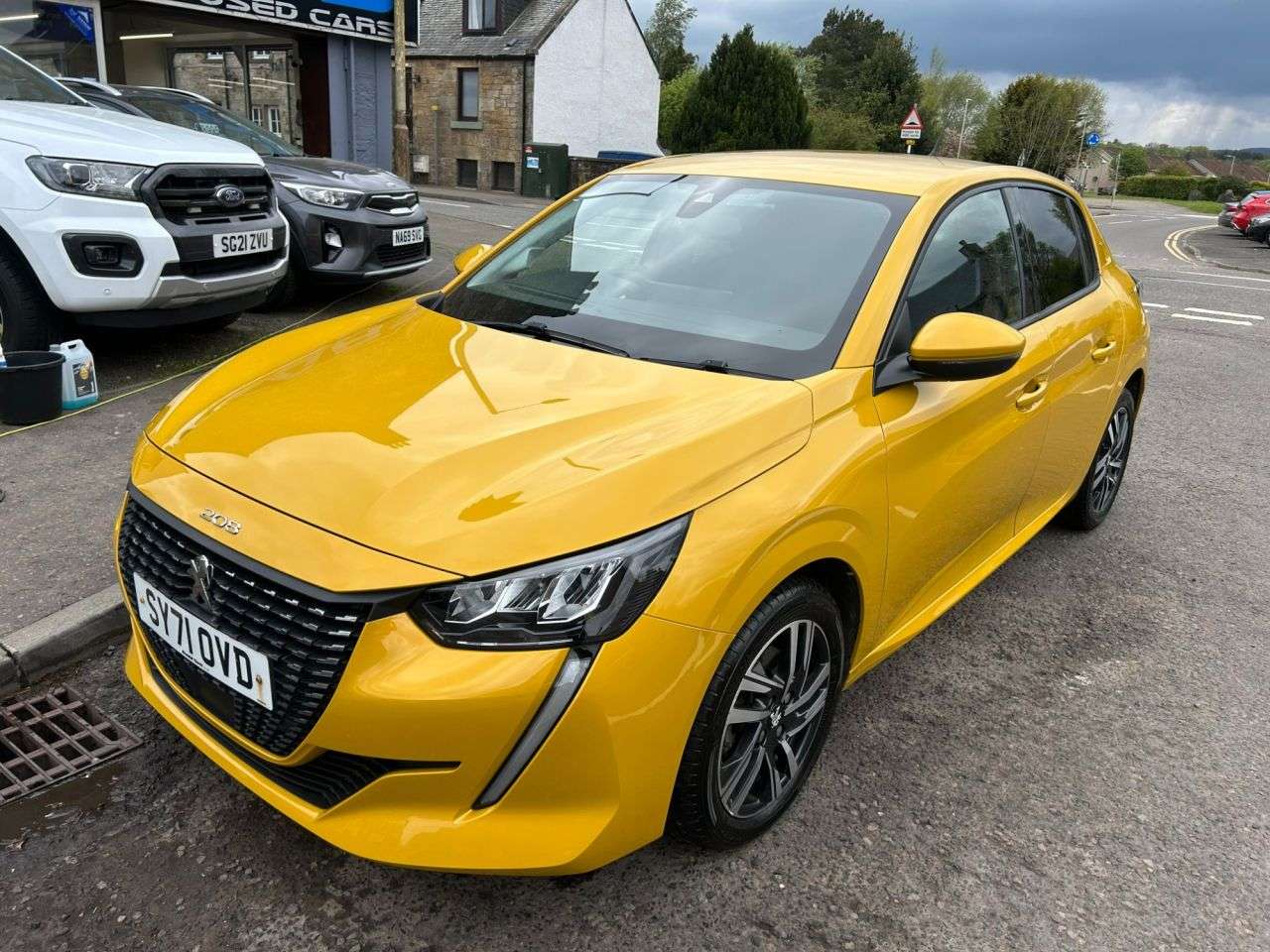 A 2021 PEUGEOT 208 1.2 PureTech Allure Premium Hatchback 5dr Petrol Manual Euro 6 (s/s) (100 p A 2021 PEUGEOT 208 1.2 PureTech Allure Premium Hatchback 5dr Petrol Manual Euro 6 (s/s) (100 p