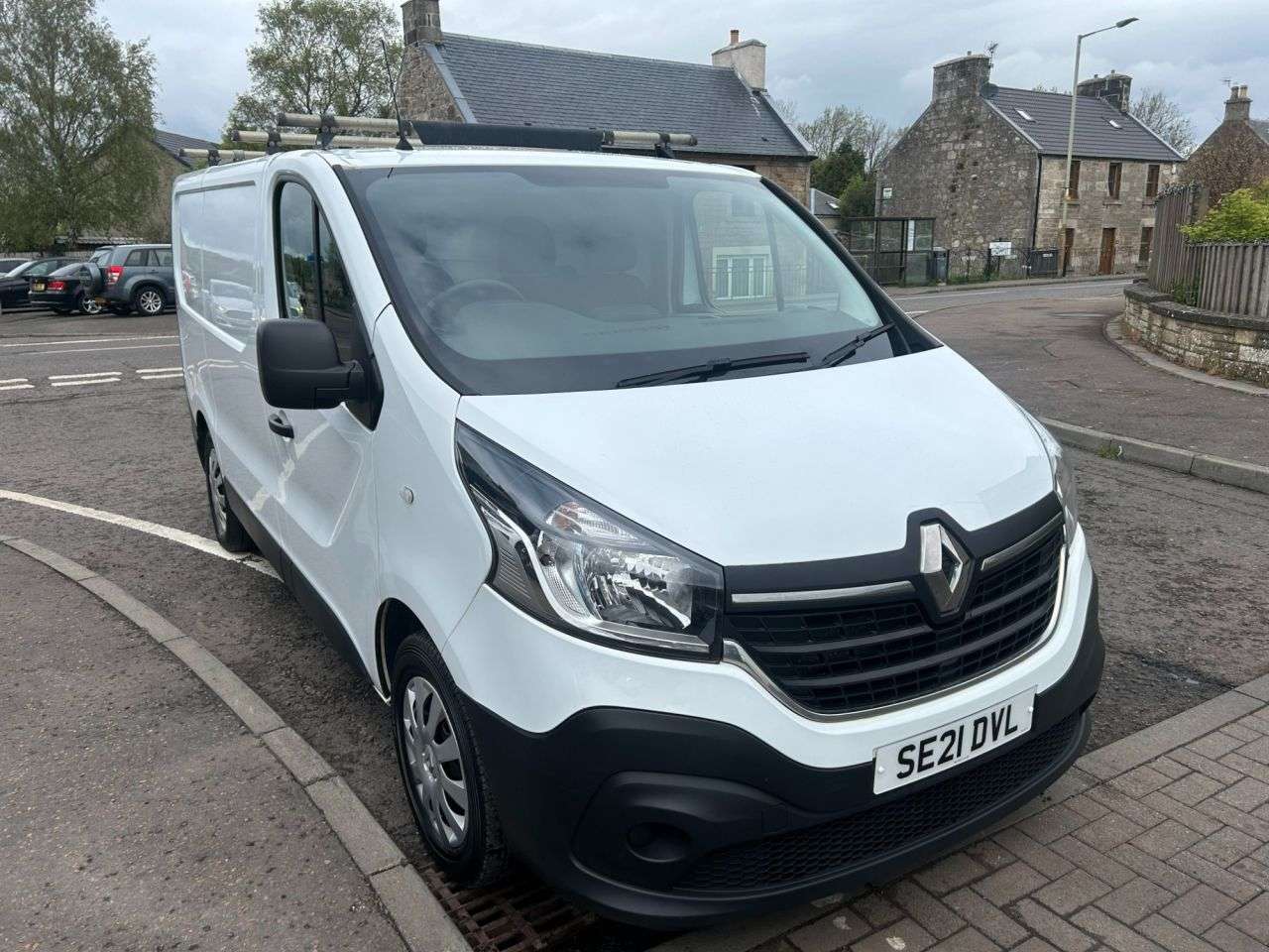 A 2021 RENAULT TRAFIC 2.0 dCi ENERGY 28 Business Panel Van 5dr Diesel Manual SWB Standard Roof Eu A 2021 RENAULT TRAFIC 2.0 dCi ENERGY 28 Business Panel Van 5dr Diesel Manual SWB Standard Roof Eu