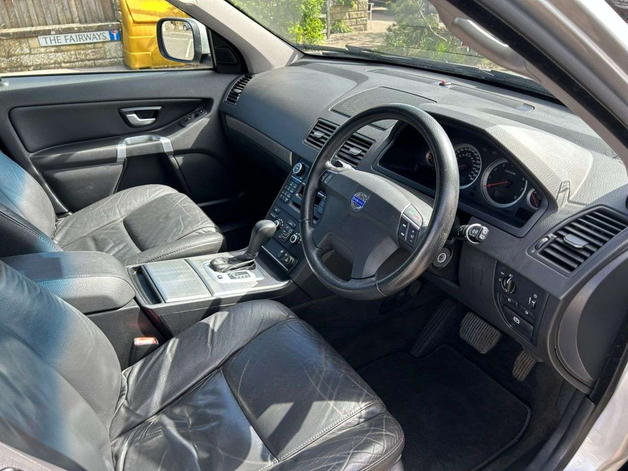 2011 VOLVO XC90 ESTATE 2011 VOLVO XC90 ESTATE