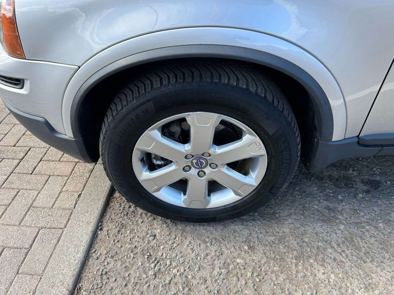 2011 VOLVO XC90 ESTATE 2011 VOLVO XC90 ESTATE