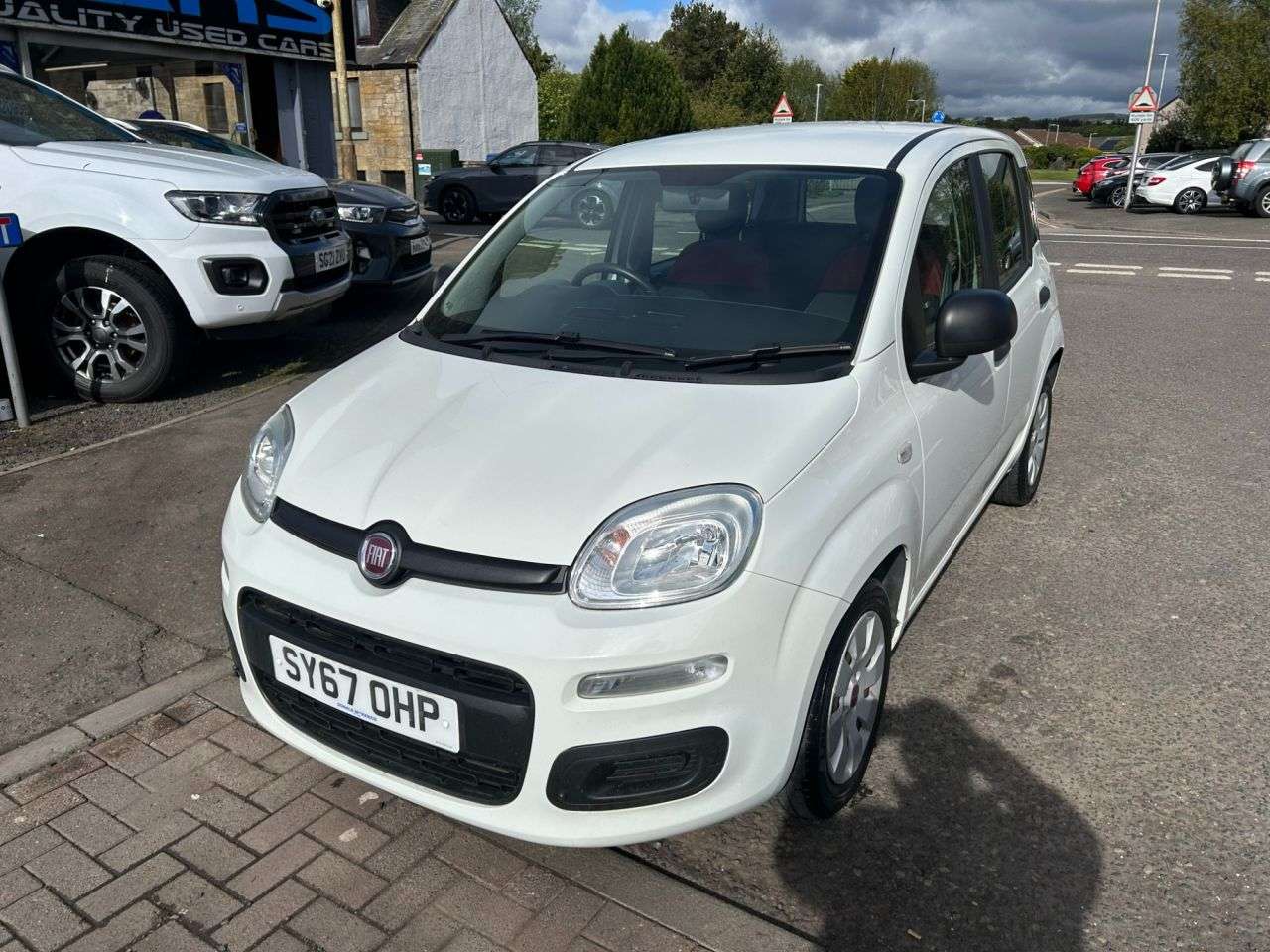 A 2017 FIAT PANDA POP A 2017 FIAT PANDA POP