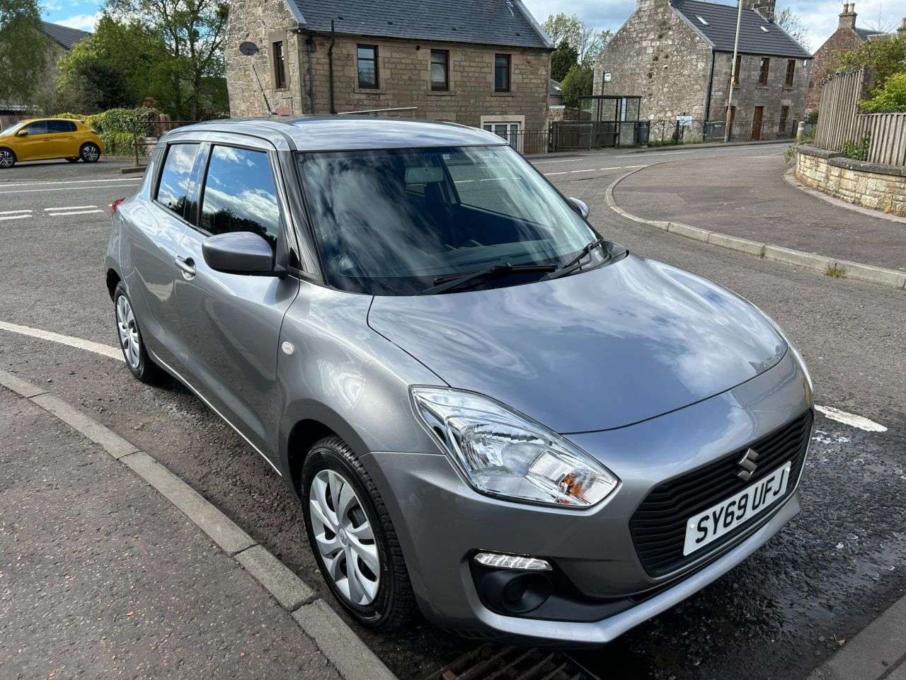 A 2019 SUZUKI SWIFT 1.2 Dualjet MHEV SZ3 Hatchback 5dr Petrol Hybrid Manual Euro 6 (s/s) (90 ps A 2019 SUZUKI SWIFT 1.2 Dualjet MHEV SZ3 Hatchback 5dr Petrol Hybrid Manual Euro 6 (s/s) (90 ps