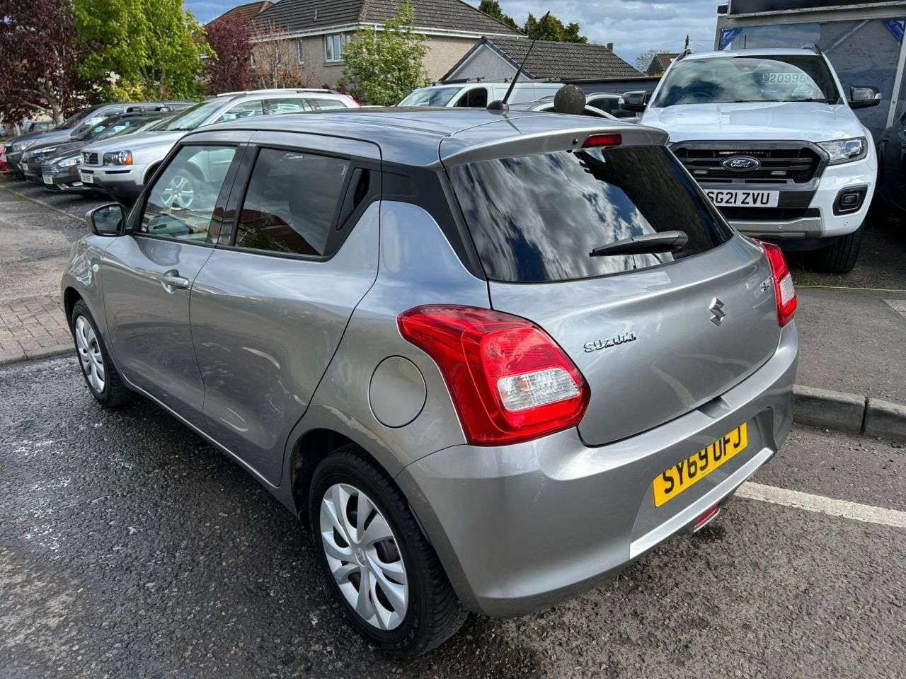 A 2019 SUZUKI SWIFT 1.2 Dualjet MHEV SZ3 Hatchback 5dr Petrol Hybrid Manual Euro 6 (s/s) (90 ps A 2019 SUZUKI SWIFT 1.2 Dualjet MHEV SZ3 Hatchback 5dr Petrol Hybrid Manual Euro 6 (s/s) (90 ps