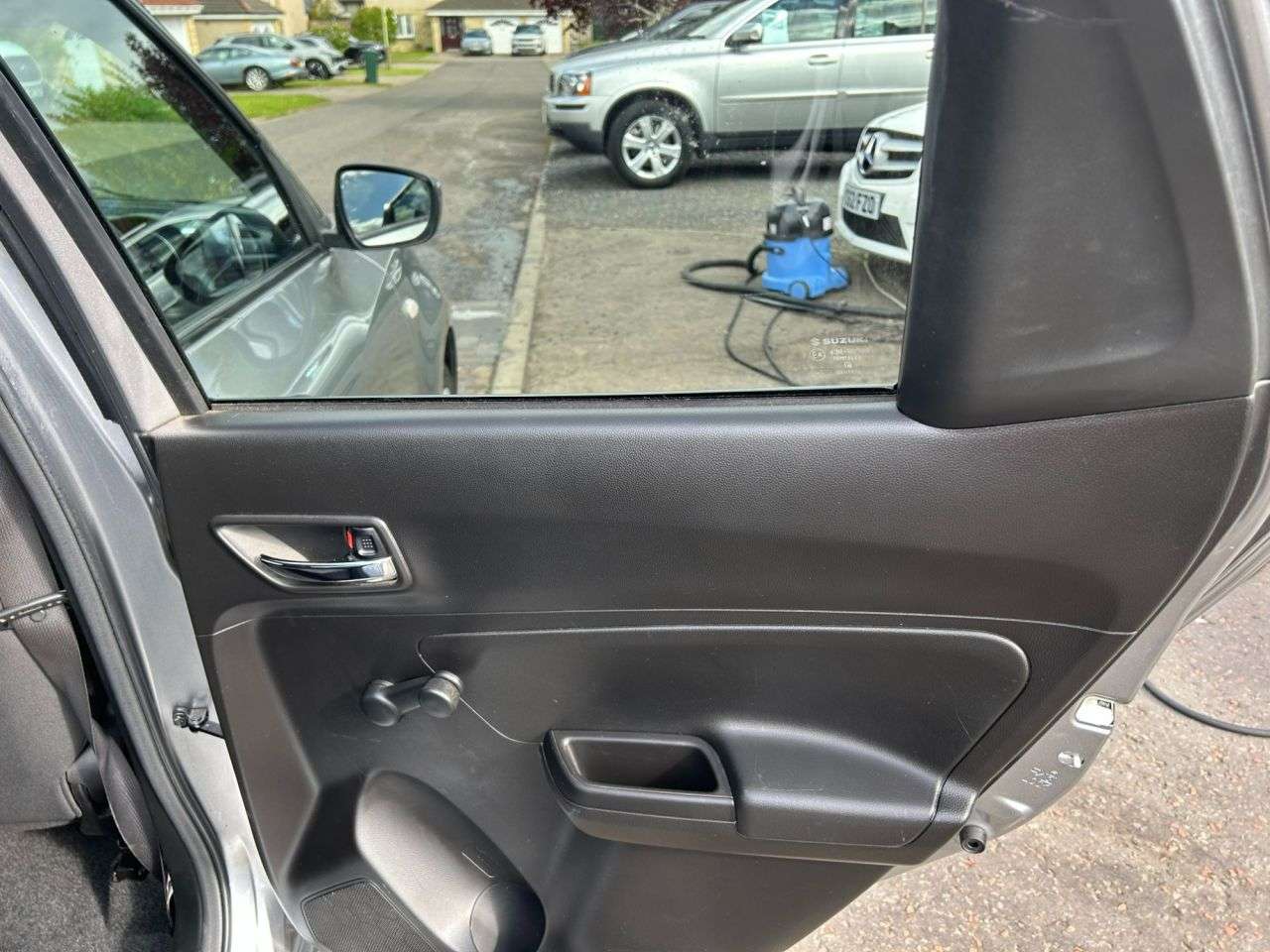 2019 SUZUKI SWIFT 2019 SUZUKI SWIFT