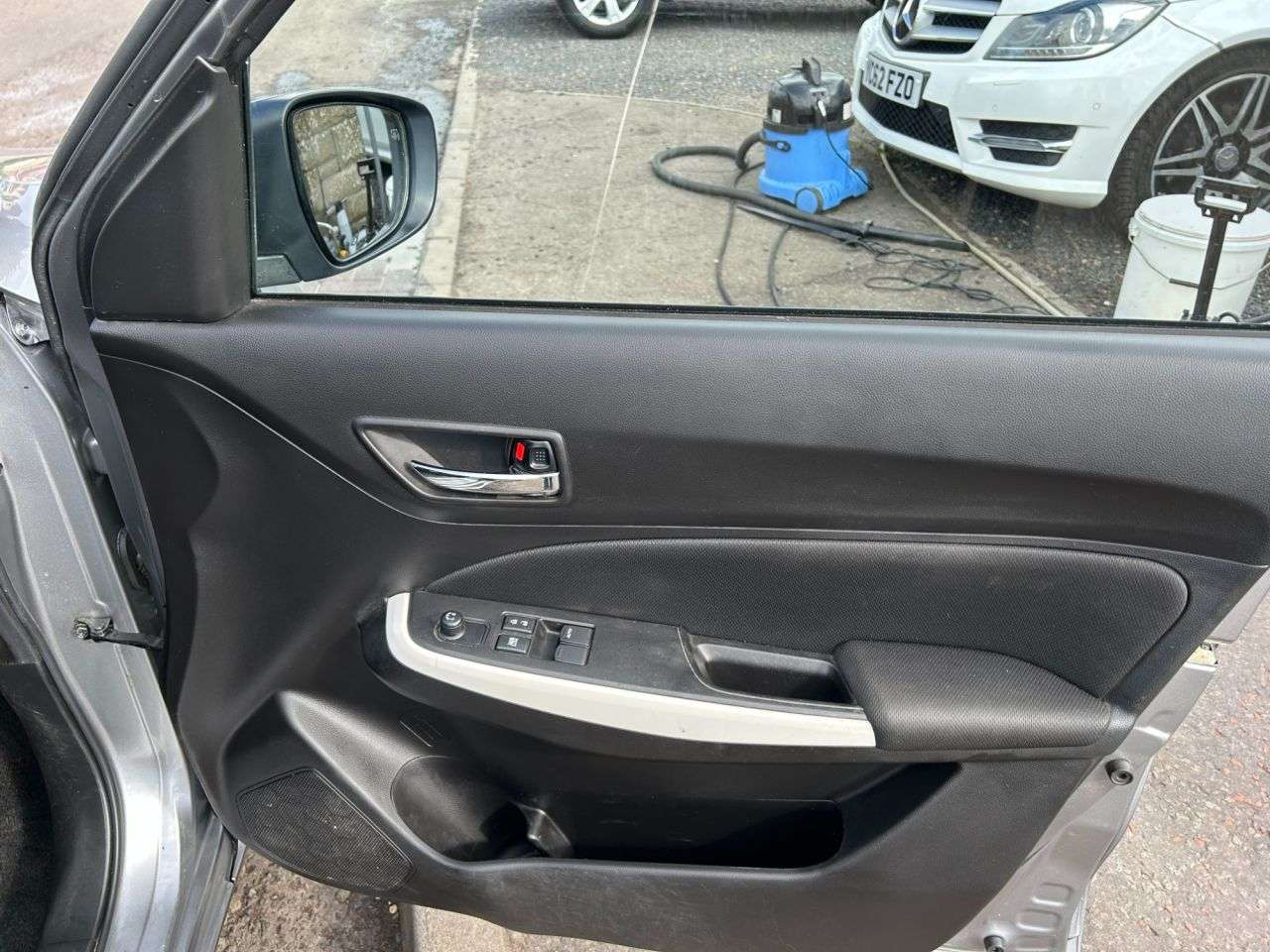 2019 SUZUKI SWIFT 2019 SUZUKI SWIFT