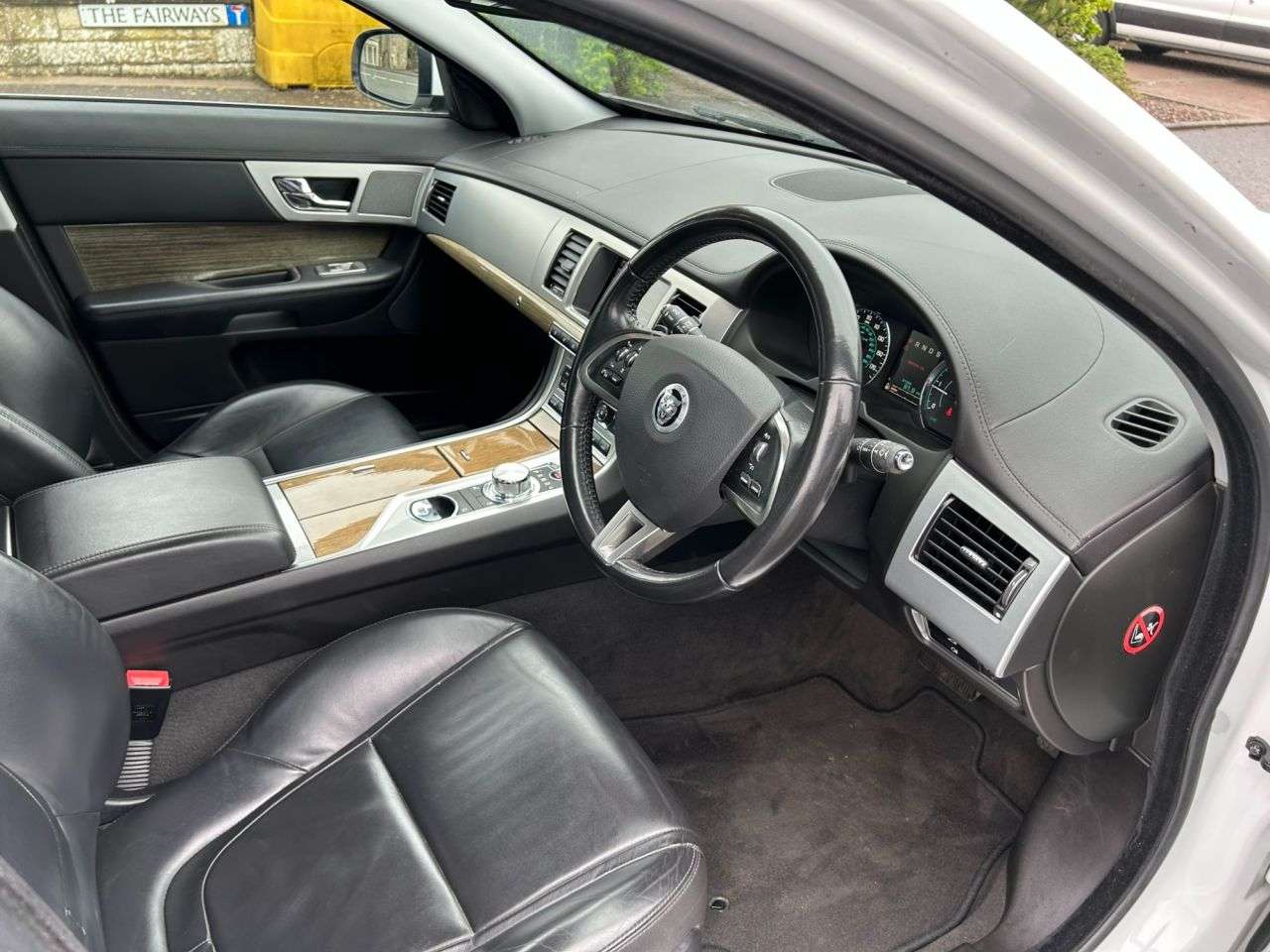 2012 JAGUAR XF 2012 JAGUAR XF