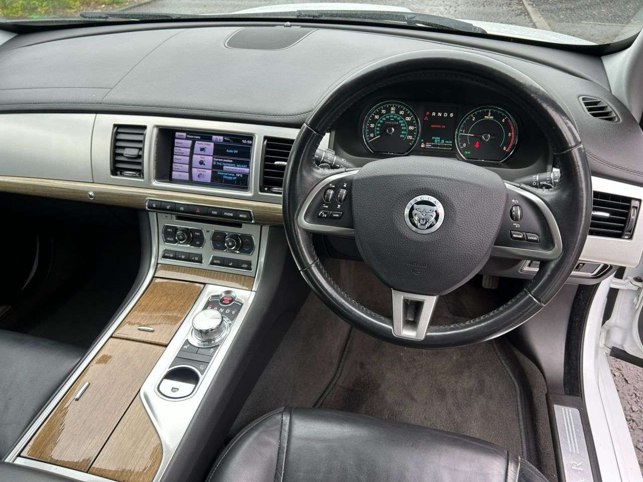 2012 JAGUAR XF 2012 JAGUAR XF