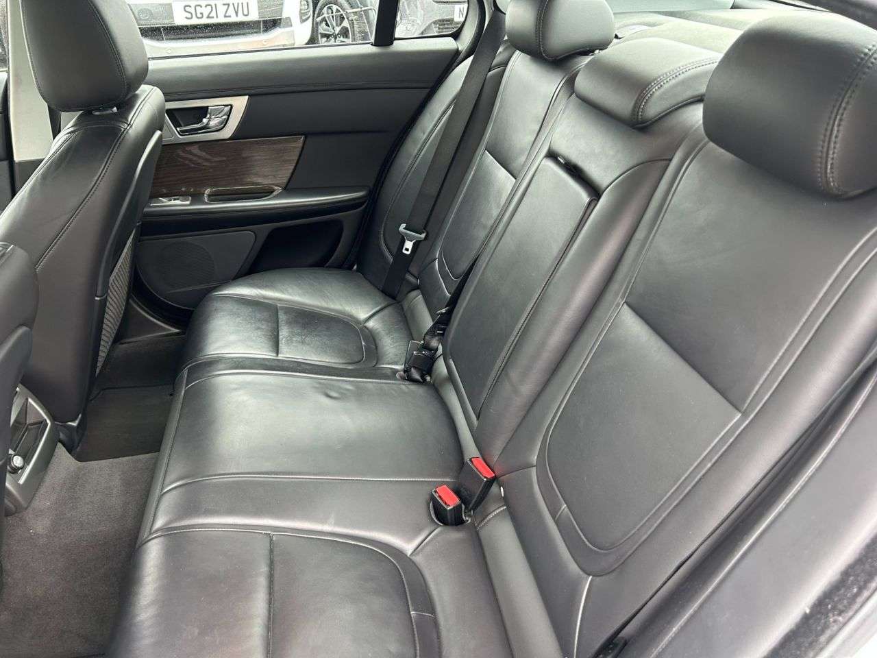 2012 JAGUAR XF 2012 JAGUAR XF