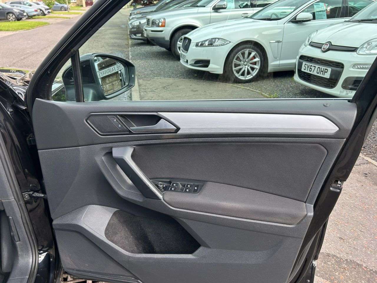 2018 VOLKSWAGEN TIGUAN 2018 VOLKSWAGEN TIGUAN
