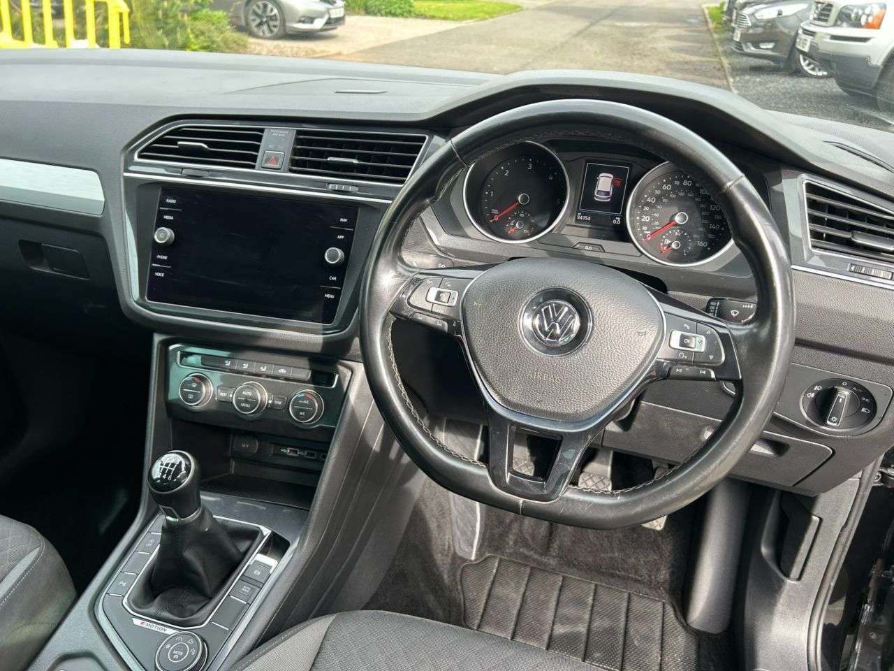 2018 VOLKSWAGEN TIGUAN 2018 VOLKSWAGEN TIGUAN