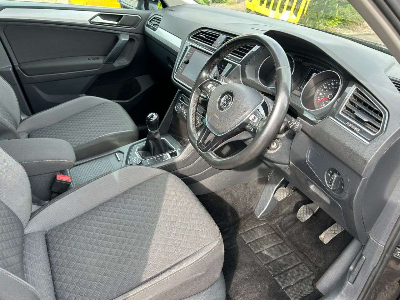 2018 VOLKSWAGEN TIGUAN 2018 VOLKSWAGEN TIGUAN