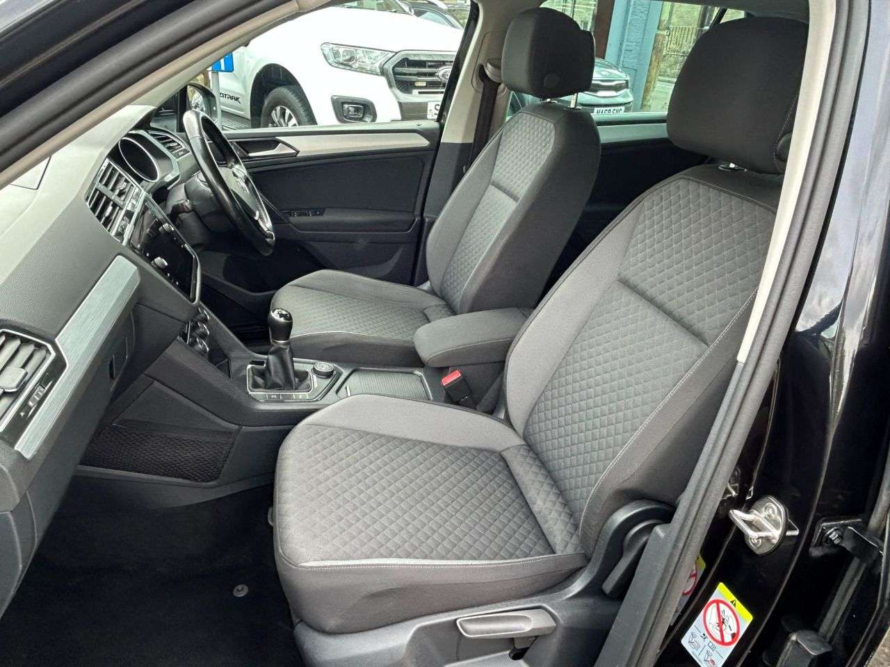 2018 VOLKSWAGEN TIGUAN 2018 VOLKSWAGEN TIGUAN