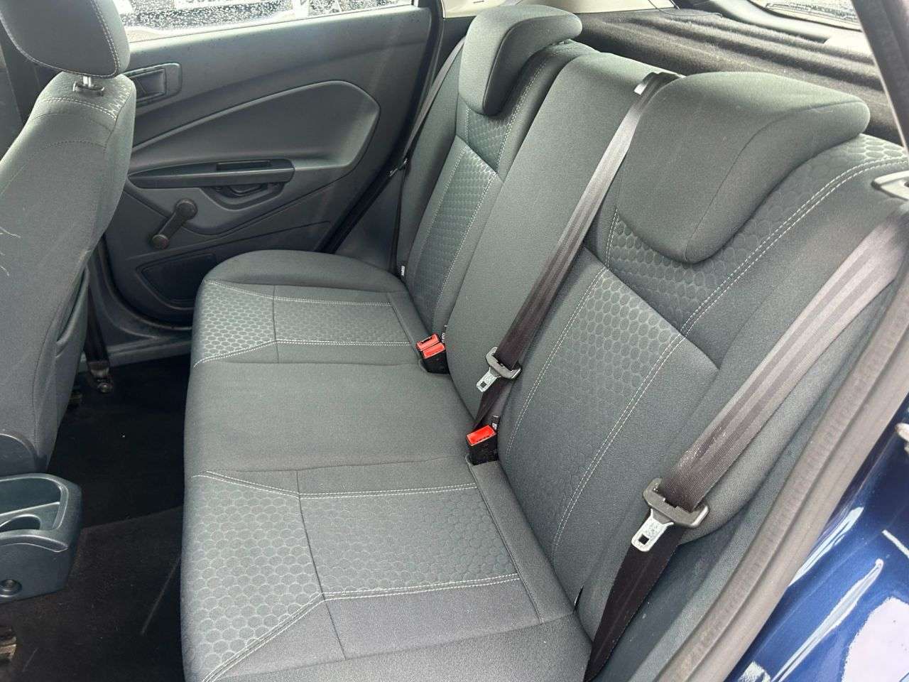 2011 FORD FIESTA 2011 FORD FIESTA