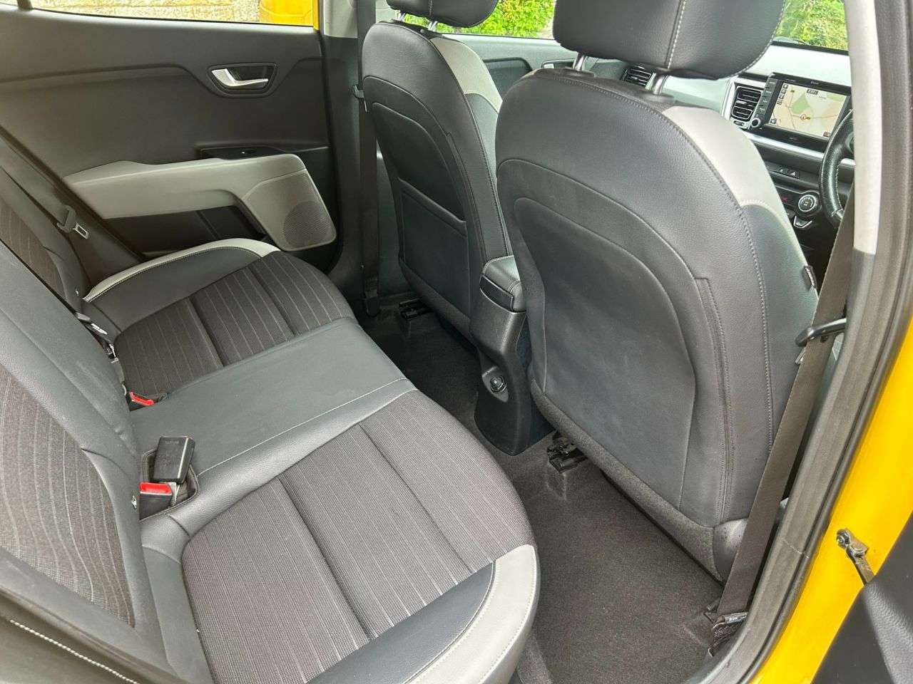 2017 KIA STONIC 2017 KIA STONIC