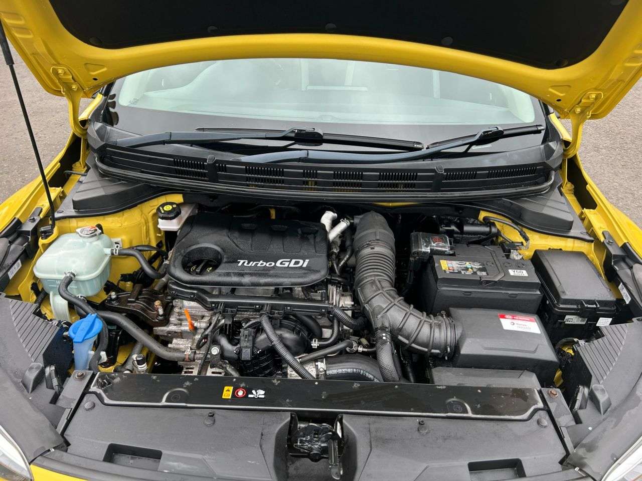 2017 KIA STONIC 2017 KIA STONIC