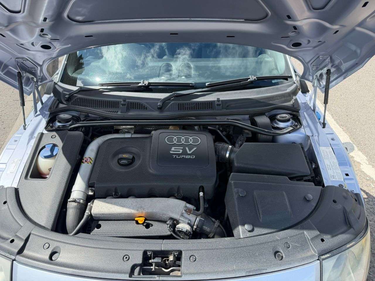 2004 AUDI TT 2004 AUDI TT