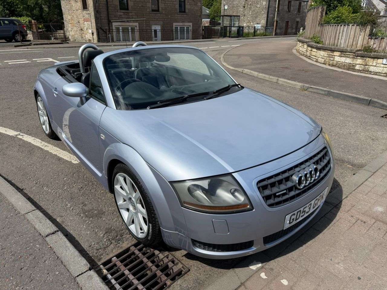 A 2004 AUDI TT 1.8T Roadster 2dr Petrol Manual quattro (228 g/km, 225 bhp) A 2004 AUDI TT 1.8T Roadster 2dr Petrol Manual quattro (228 g/km, 225 bhp)