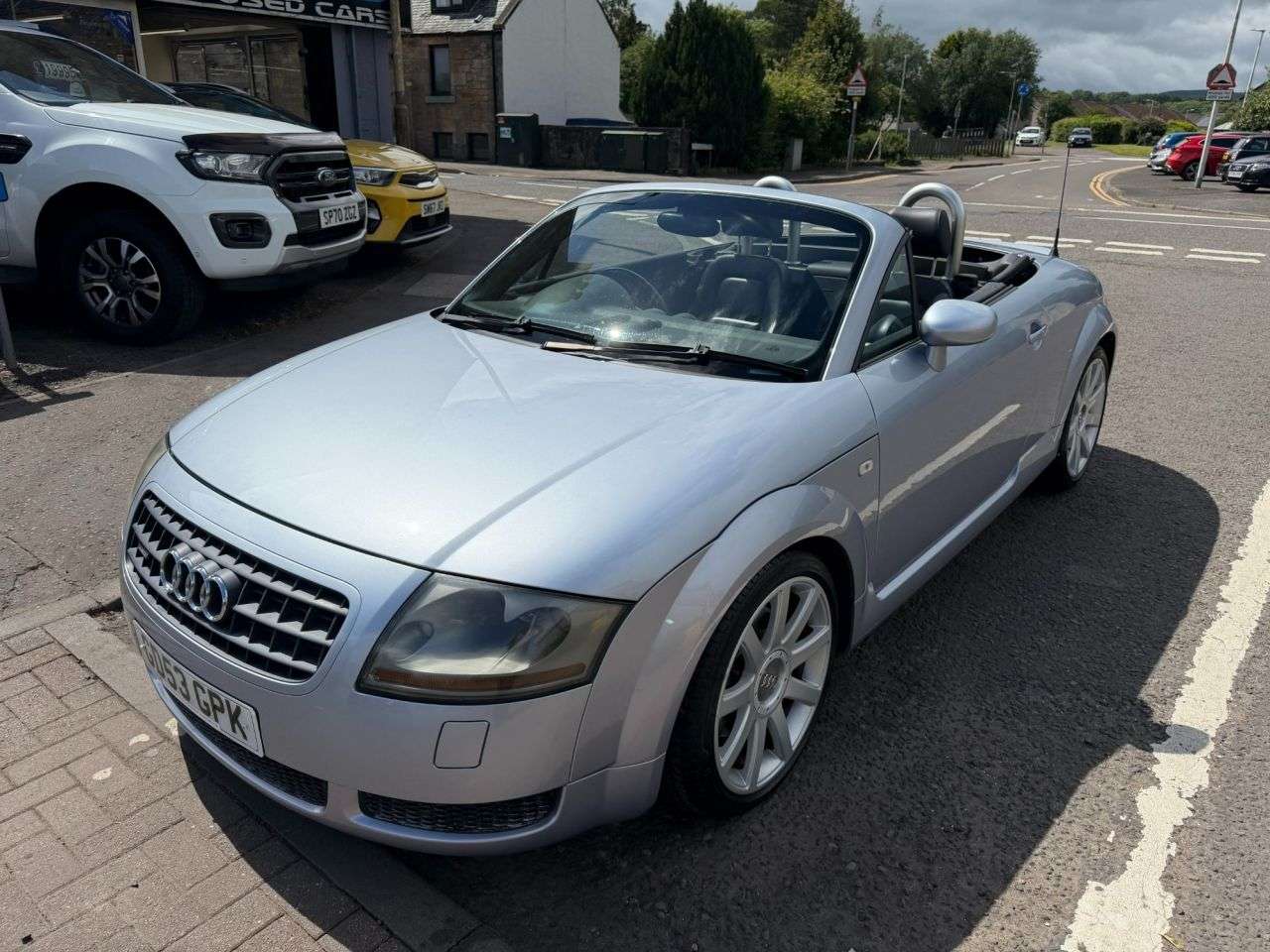 A 2004 AUDI TT 1.8T Roadster 2dr Petrol Manual quattro (228 g/km, 225 bhp) A 2004 AUDI TT 1.8T Roadster 2dr Petrol Manual quattro (228 g/km, 225 bhp)