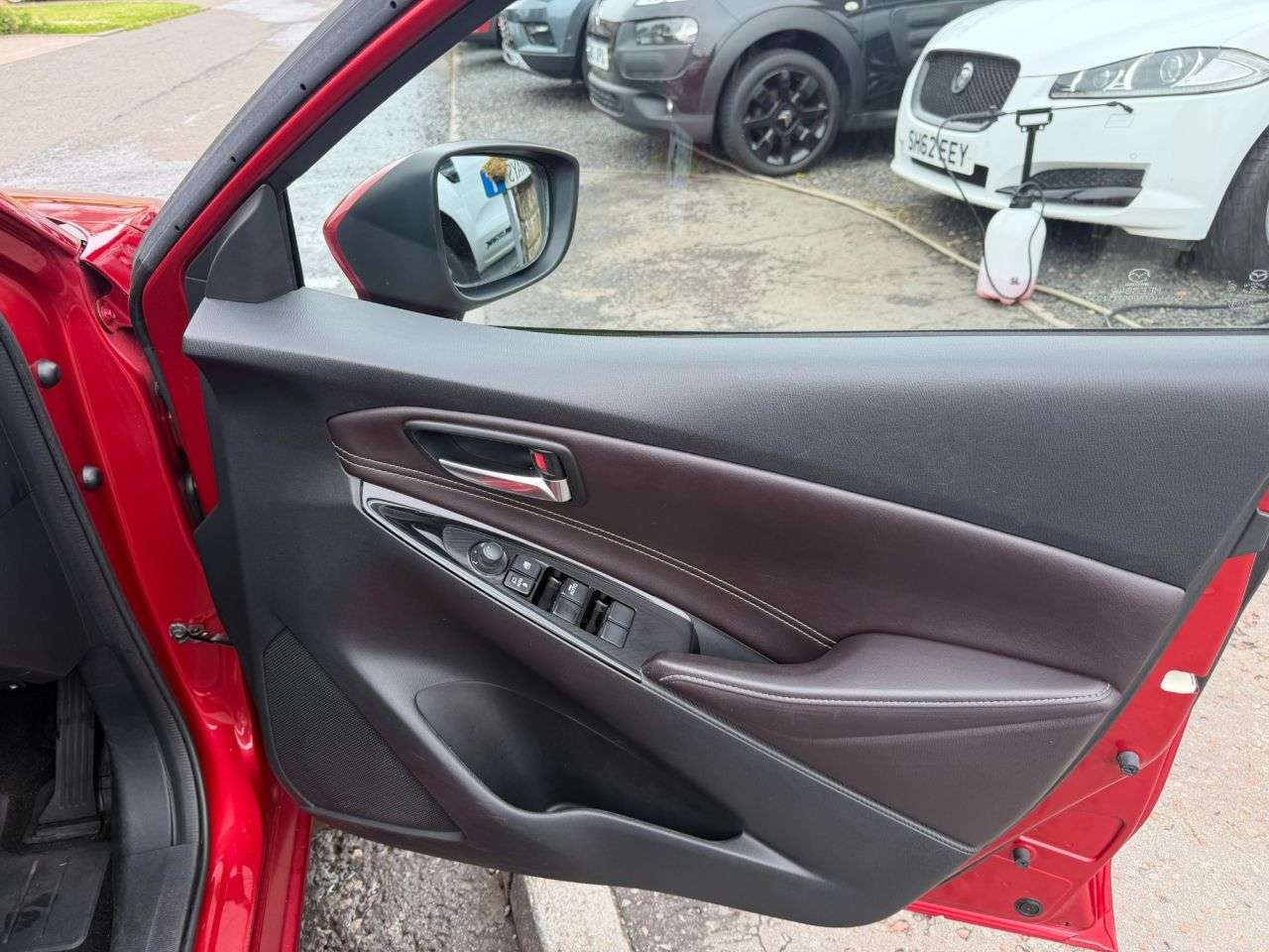 2018 MAZDA MAZDA2 2018 MAZDA MAZDA2