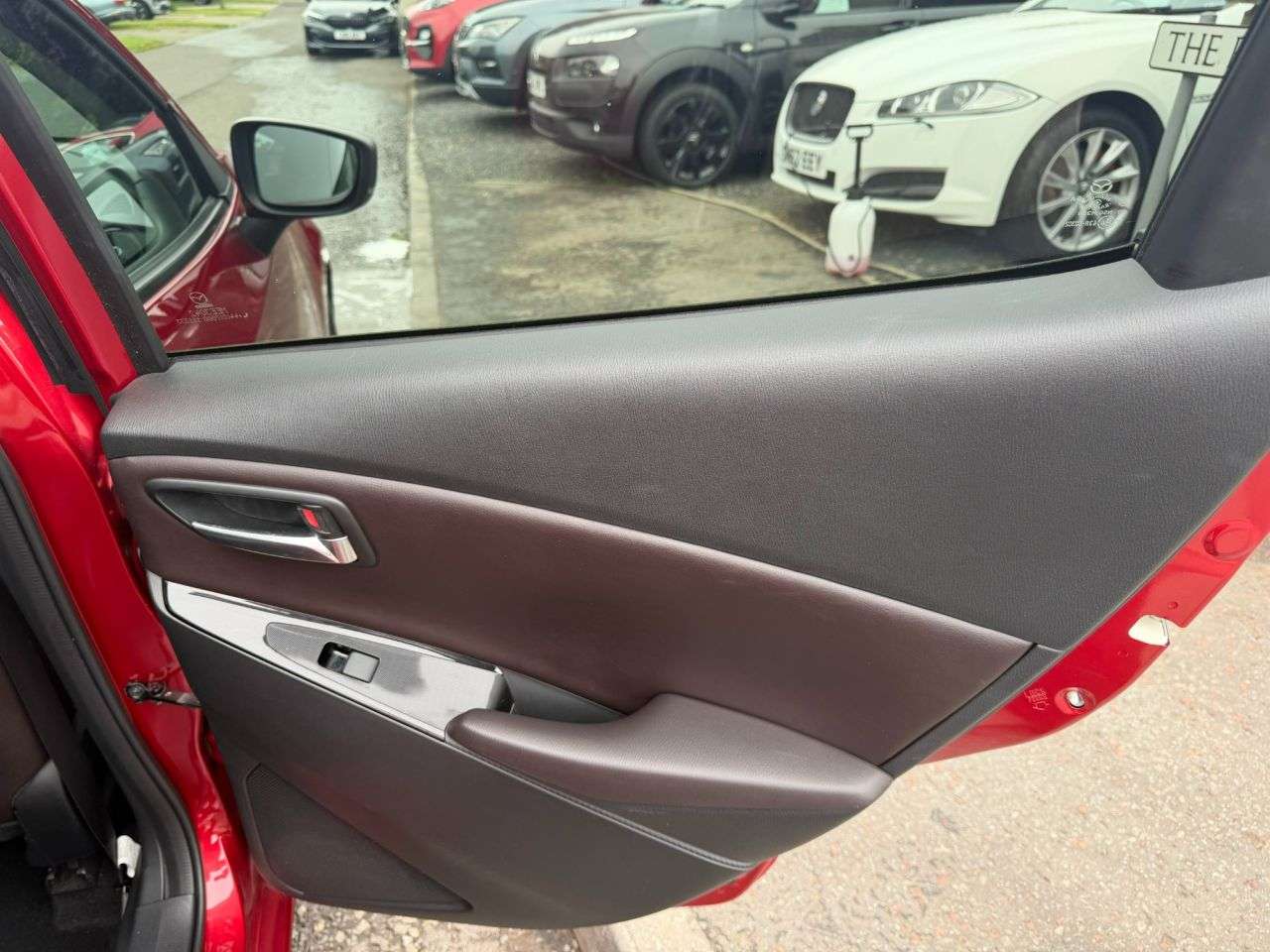 2018 MAZDA MAZDA2 2018 MAZDA MAZDA2