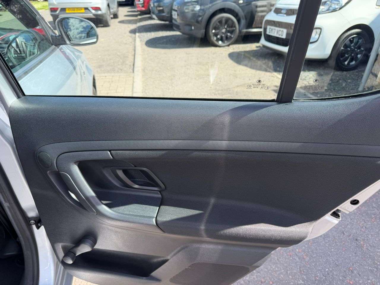 2013 SKODA FABIA 2013 SKODA FABIA