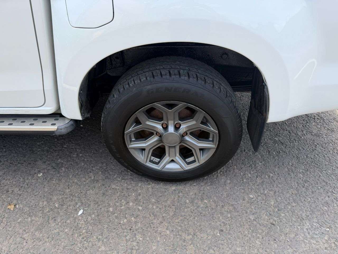 2015 ISUZU D-MAX 2015 ISUZU D-MAX