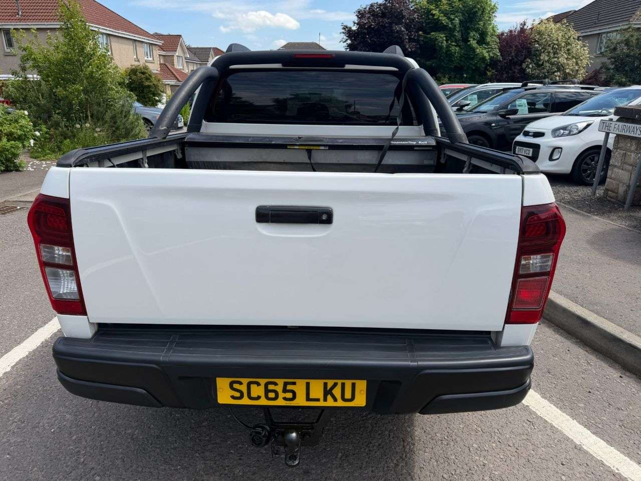 2015 ISUZU D-MAX 2015 ISUZU D-MAX