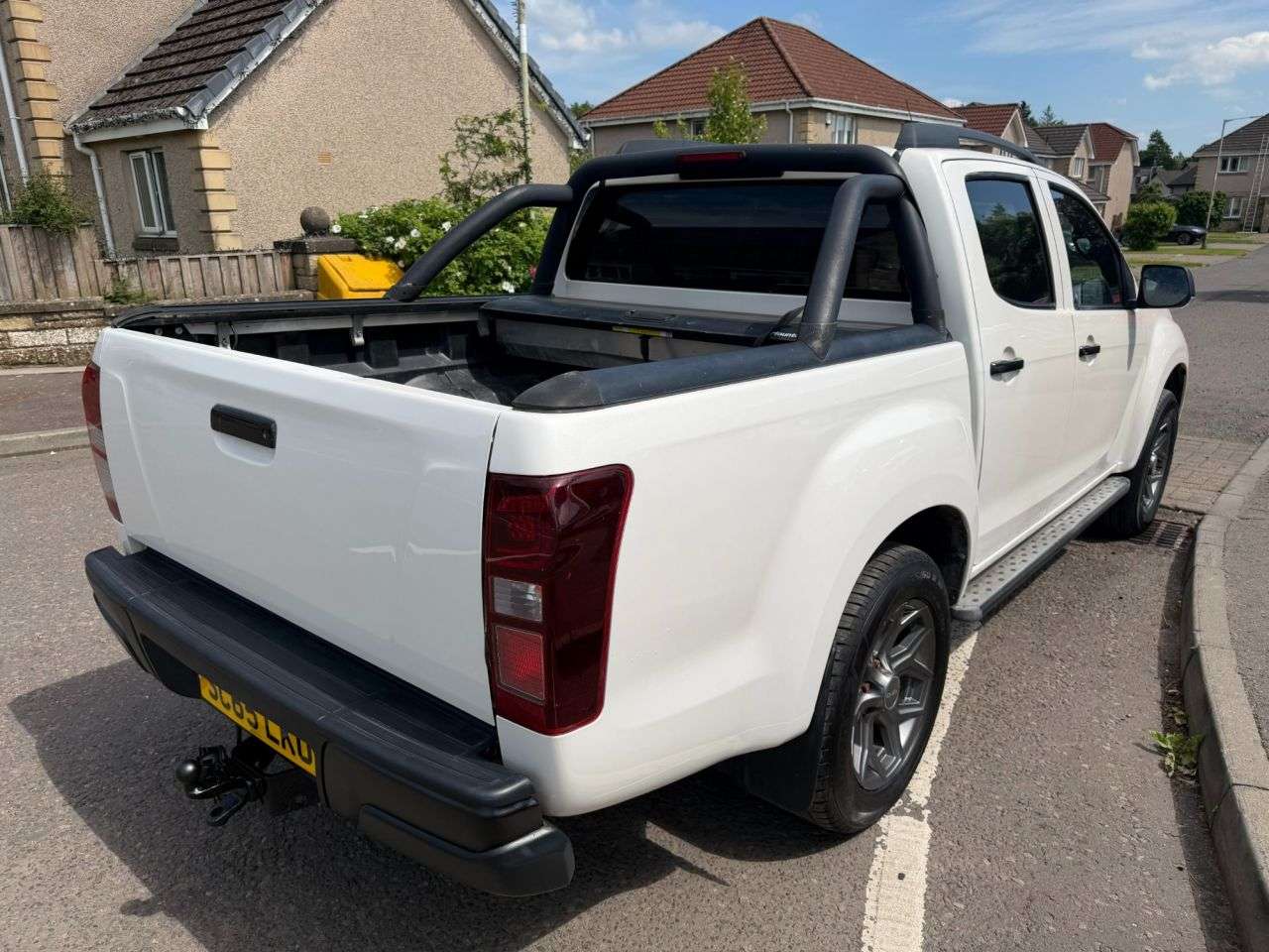 2015 ISUZU D-MAX 2015 ISUZU D-MAX