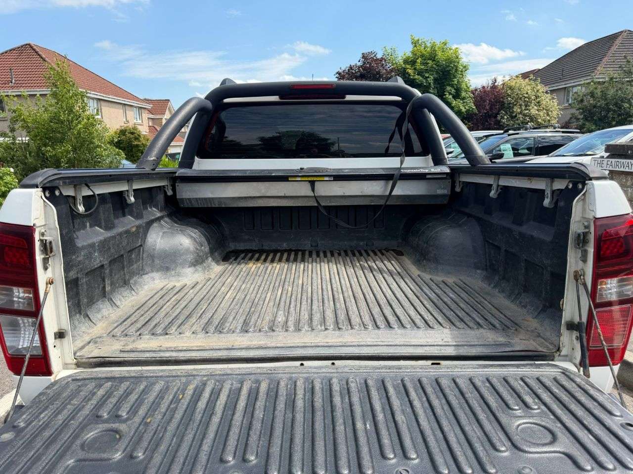 2015 ISUZU D-MAX 2015 ISUZU D-MAX
