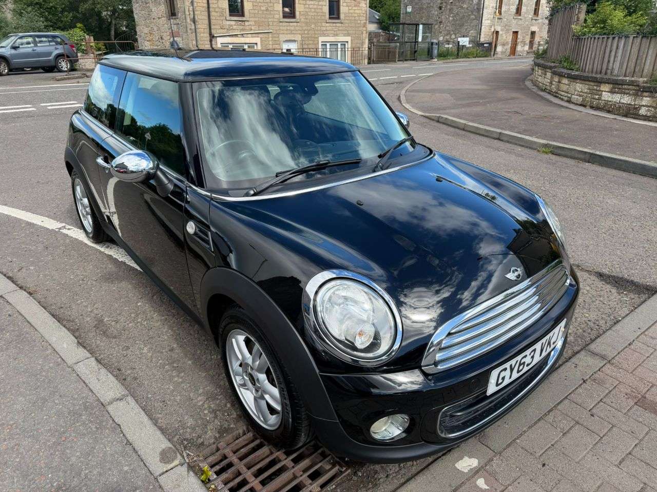 A 2013 MINI HATCH 1.6 One D Hatchback 3dr Diesel Manual Euro 5 (s/s) (90 ps) A 2013 MINI HATCH 1.6 One D Hatchback 3dr Diesel Manual Euro 5 (s/s) (90 ps)