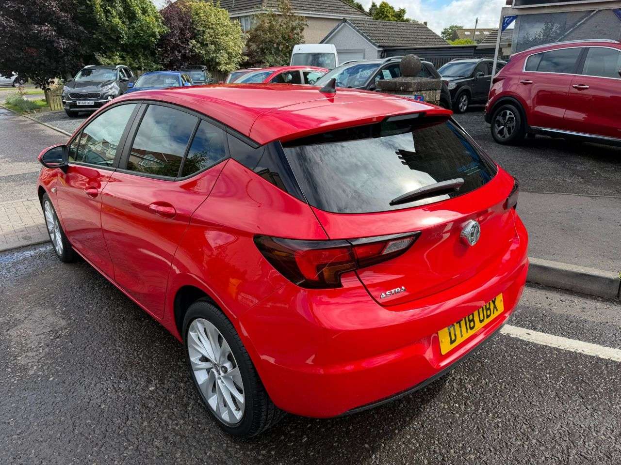 A 2018 VAUXHALL ASTRA 1.4i Tech Line Nav Hatchback 5dr Petrol Manual Euro 6 (100 ps) A 2018 VAUXHALL ASTRA 1.4i Tech Line Nav Hatchback 5dr Petrol Manual Euro 6 (100 ps)