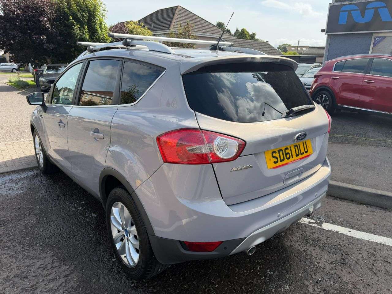 A 2011 FORD KUGA 2.0 TDCi Titanium SUV 5dr Diesel Manual 2WD Euro 5 (140 ps) A 2011 FORD KUGA 2.0 TDCi Titanium SUV 5dr Diesel Manual 2WD Euro 5 (140 ps)