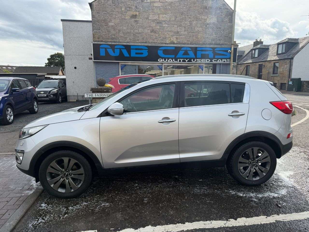 A 2013 KIA SPORTAGE 1.7 CRDi EcoDynamics 3 SUV 5dr Diesel Manual 2WD Euro 5 (s/s) (114 bhp) A 2013 KIA SPORTAGE 1.7 CRDi EcoDynamics 3 SUV 5dr Diesel Manual 2WD Euro 5 (s/s) (114 bhp)
