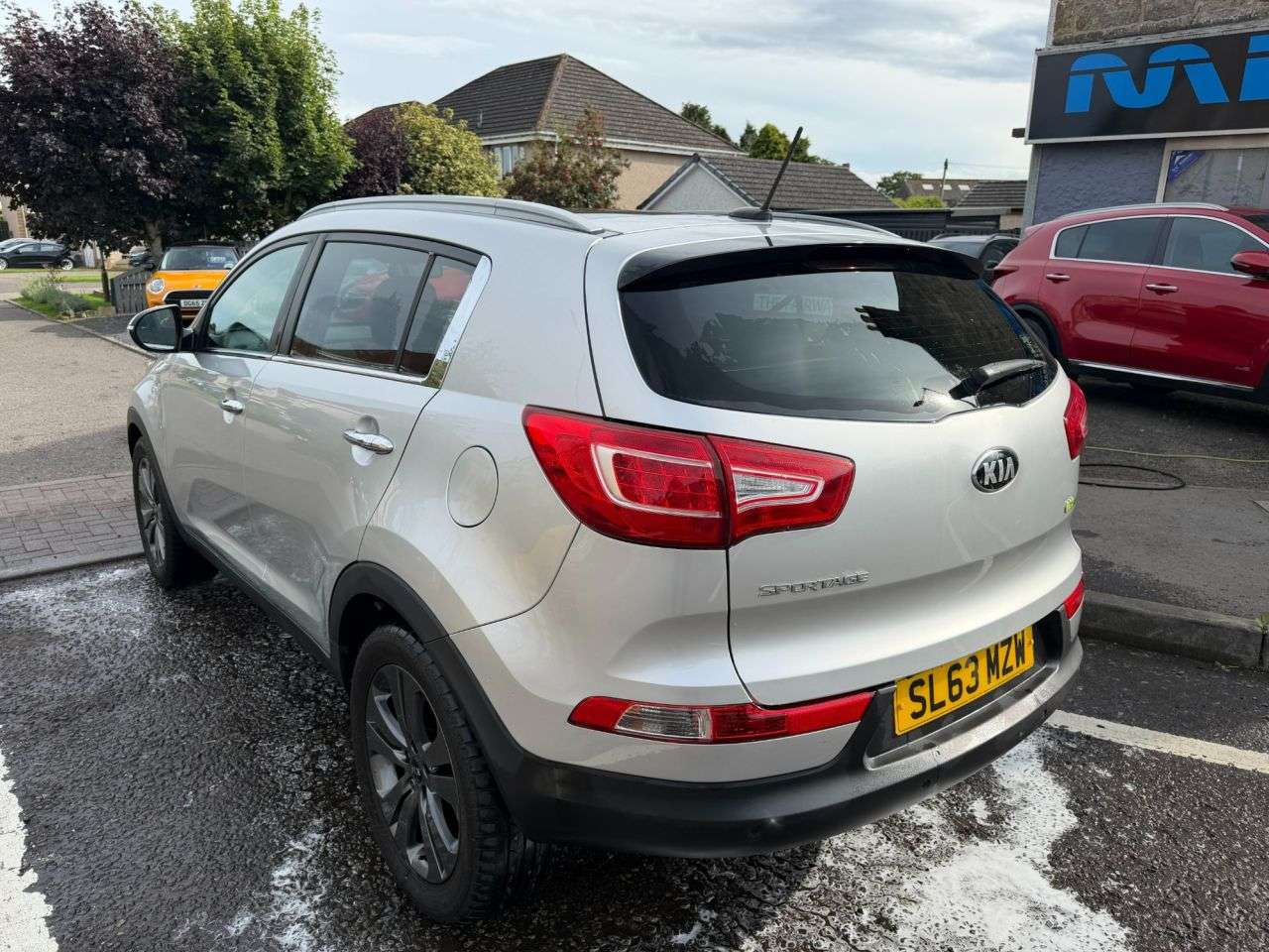 A 2013 KIA SPORTAGE 1.7 CRDi EcoDynamics 3 SUV 5dr Diesel Manual 2WD Euro 5 (s/s) (114 bhp) A 2013 KIA SPORTAGE 1.7 CRDi EcoDynamics 3 SUV 5dr Diesel Manual 2WD Euro 5 (s/s) (114 bhp)
