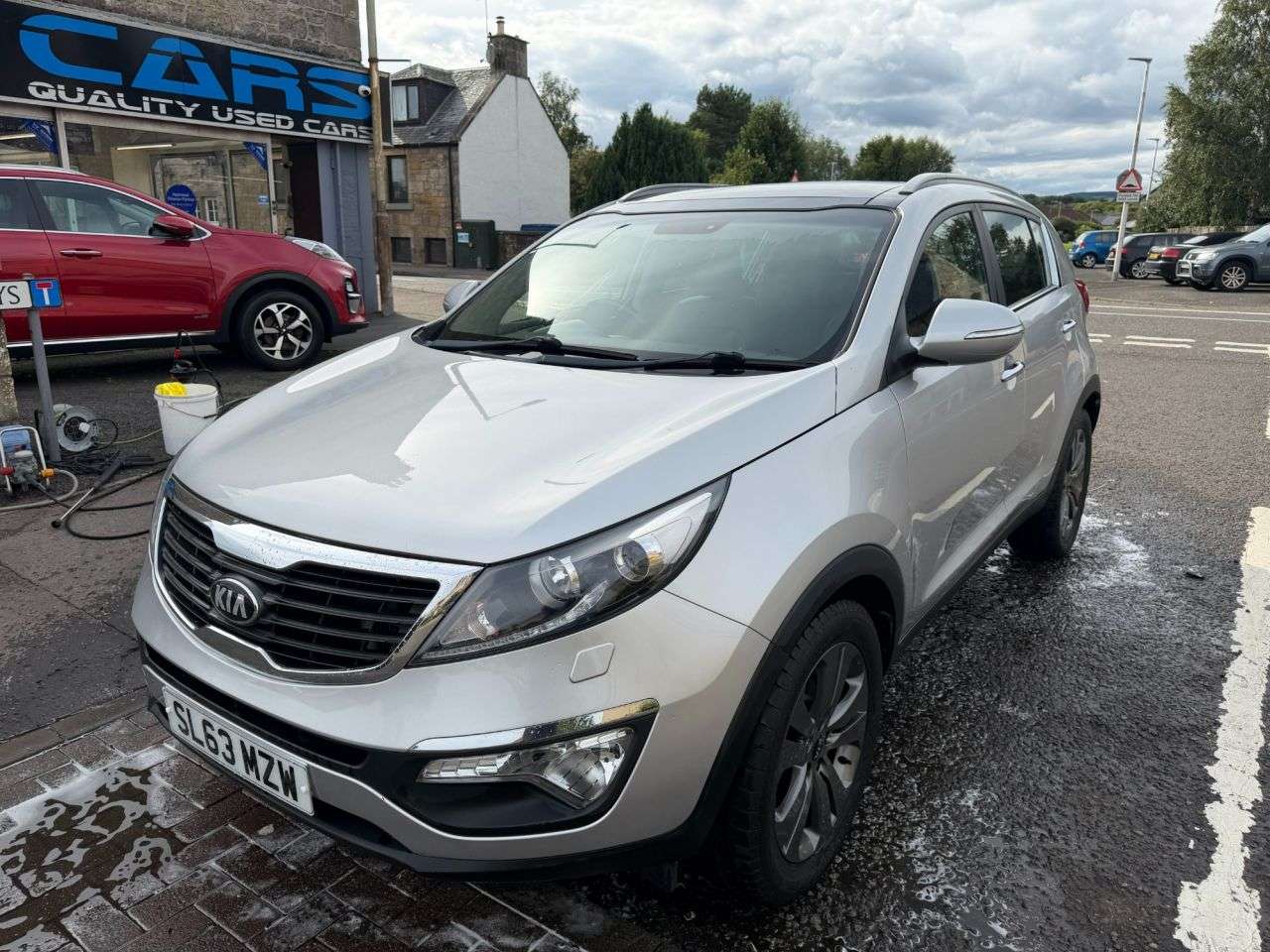 A 2013 KIA SPORTAGE 1.7 CRDi EcoDynamics 3 SUV 5dr Diesel Manual 2WD Euro 5 (s/s) (114 bhp) A 2013 KIA SPORTAGE 1.7 CRDi EcoDynamics 3 SUV 5dr Diesel Manual 2WD Euro 5 (s/s) (114 bhp)