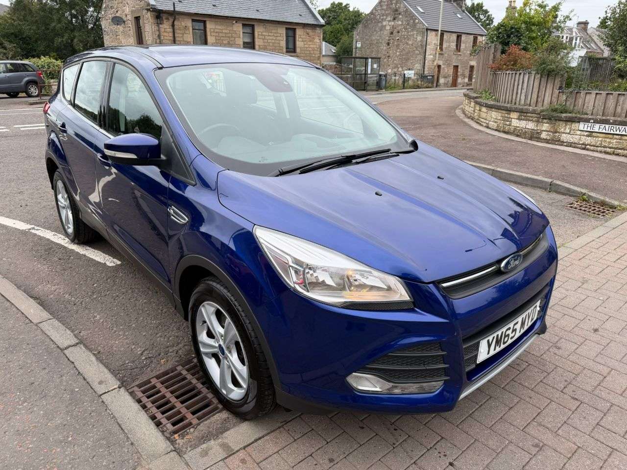 A 2016 FORD KUGA 2.0 TDCi Zetec SUV 5dr Diesel Manual 2WD Euro 6 (s/s) (150 ps) A 2016 FORD KUGA 2.0 TDCi Zetec SUV 5dr Diesel Manual 2WD Euro 6 (s/s) (150 ps)